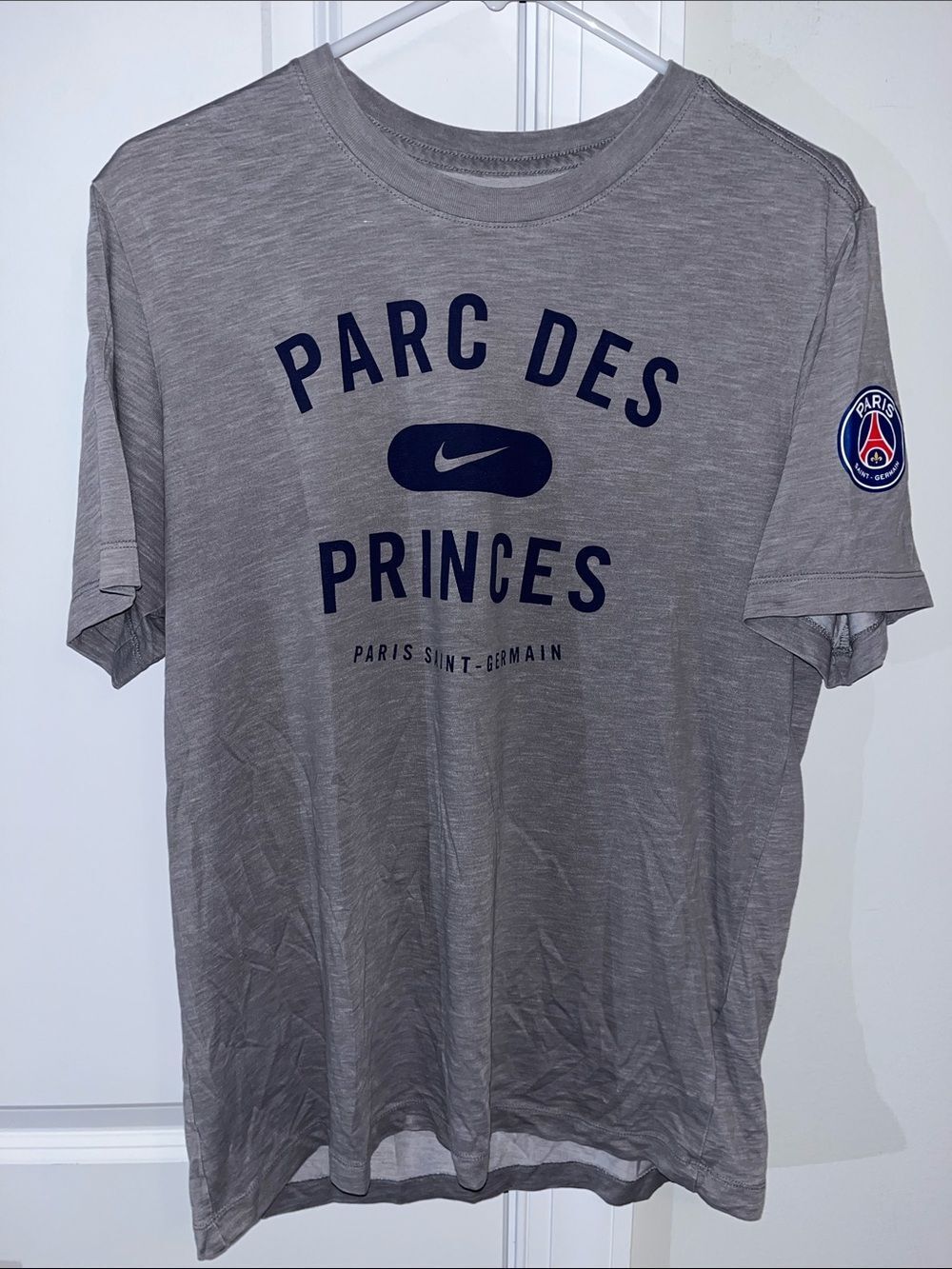 Nike Tee T-Shirt Men’s Paris Saint German PSG Soccer Parc DES Princes T Shirt M